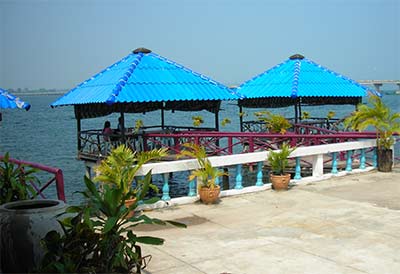 riverside restaurant in koh kong