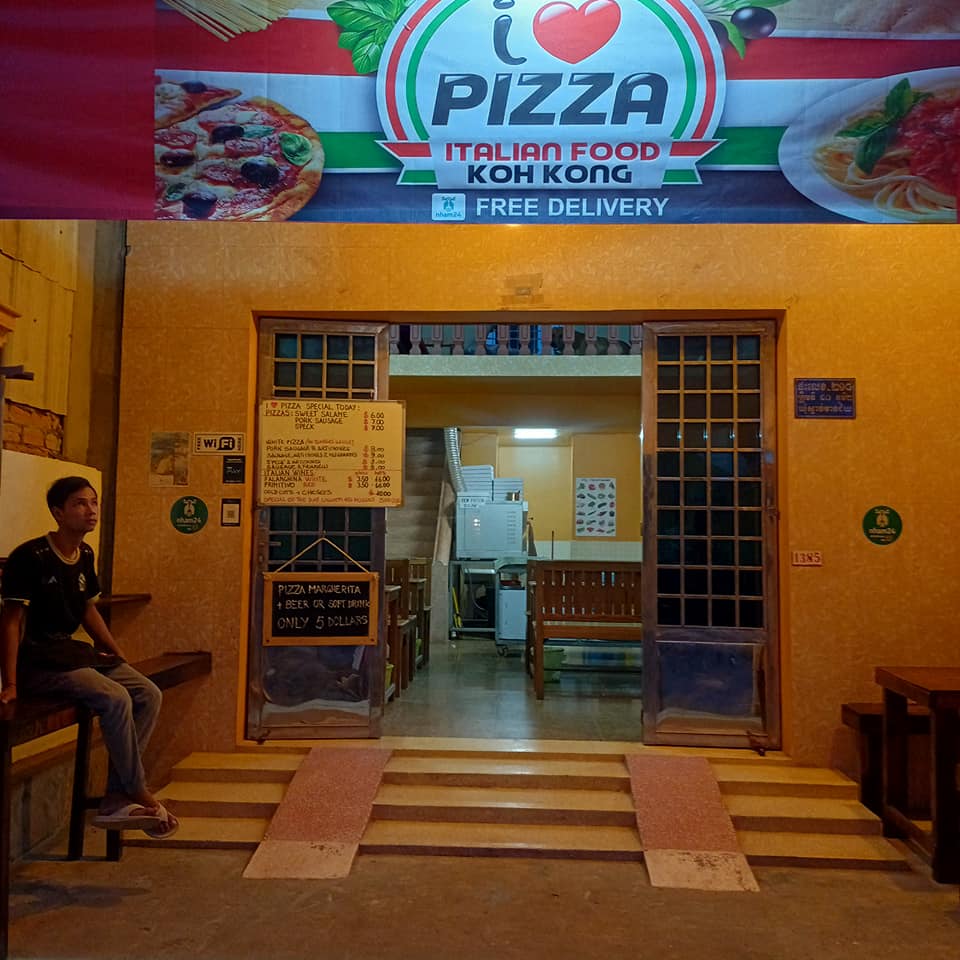 I love pizza italian food koh kong, cambodia