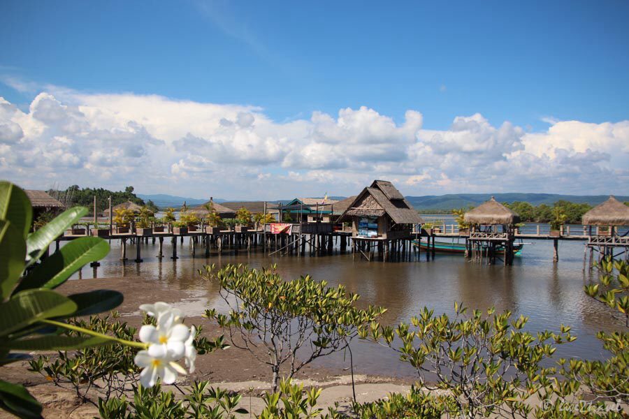 Thmorda Crab house in Koh Kong cambodia