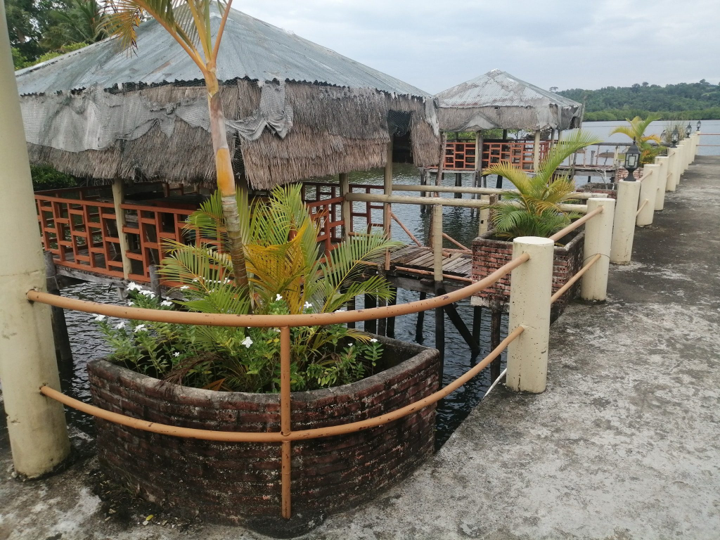 Thmorda Crab house in Koh Kong cambodia