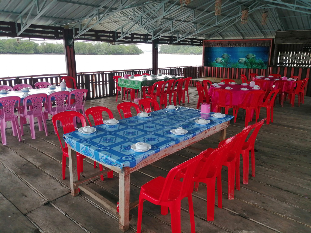 Thmorda Crab house in Koh Kong cambodia
